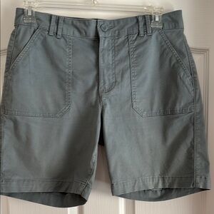 Lee Gray Flat Front Shorts Casual Style